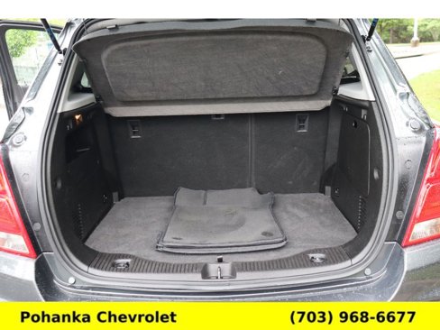 Used 2020 Chevrolet Trax LT w/ Driver Confidence Package image 24