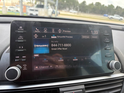 Certified 2018 Honda Accord Touring image 13