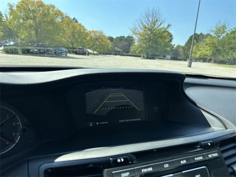 Used 2017 Honda Accord Sport image 17