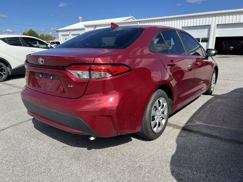 Used 2022 Toyota Corolla LE image 6