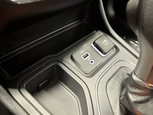 Certified 2021 Jeep Cherokee Latitude image 20