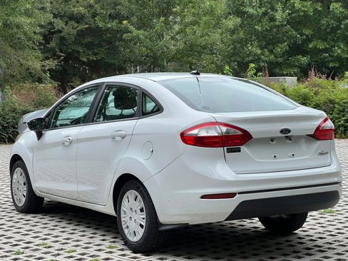 Used 2018 Ford Fiesta S image 7
