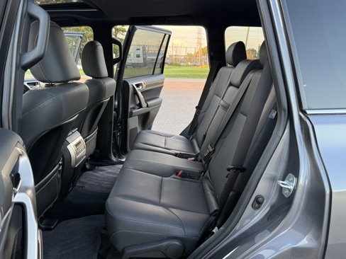 Used 2021 Lexus GX 460 Premium image 36
