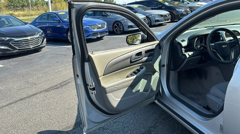 Used 2015 Chevrolet Malibu LS image 11