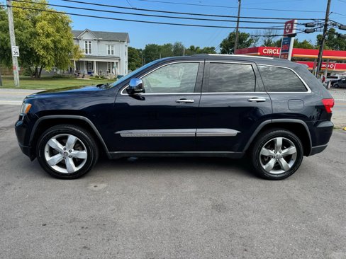 Used 2011 Jeep Grand Cherokee Limited w/ Luxury Group II image 7