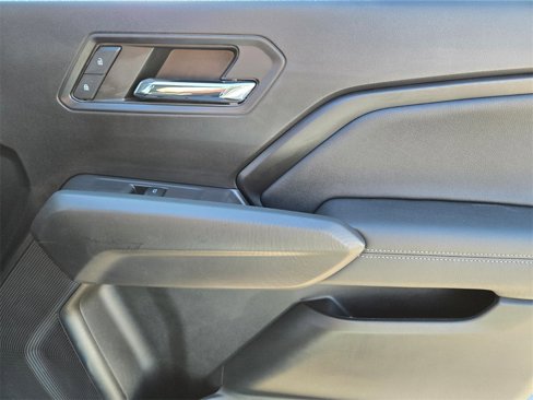 Used 2023 Chevrolet Colorado LT w/ LT Convenience Package image 20