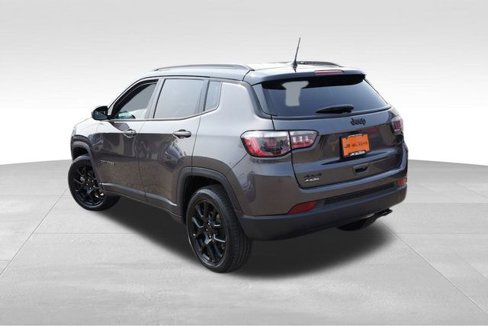 Certified 2022 Jeep Compass Altitude w/ Convenience Group image 8