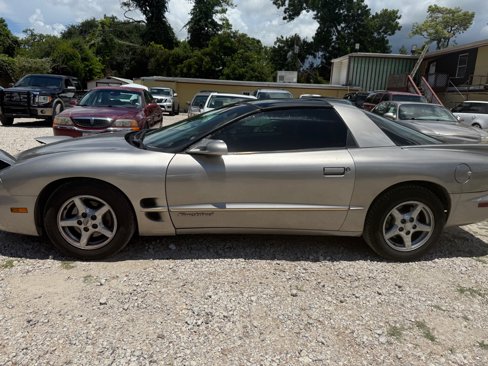 Used 1999 Pontiac Firebird Formula w/ Opt Pkg image 3