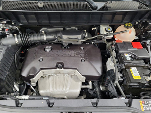 Used 2018 GMC Acadia SLE image 30