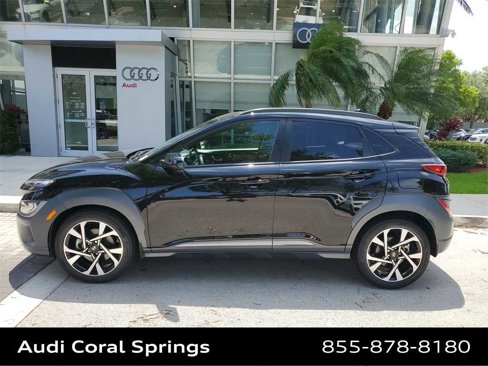 Used 2022 Hyundai Kona Limited image 11