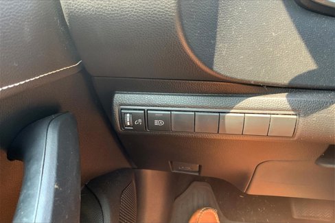 Certified 2022 Toyota Corolla SE image 36