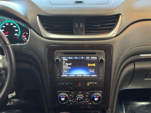 Used 2017 Chevrolet Traverse LT image 31