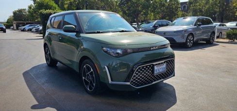Used 2023 Kia Soul EX image 3