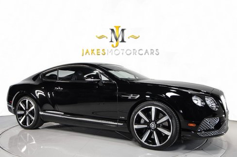 Used 2017 Bentley Continental GT image 14