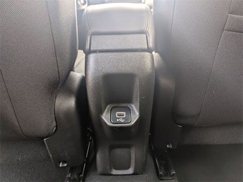 Certified 2020 Jeep Renegade Altitude image 25