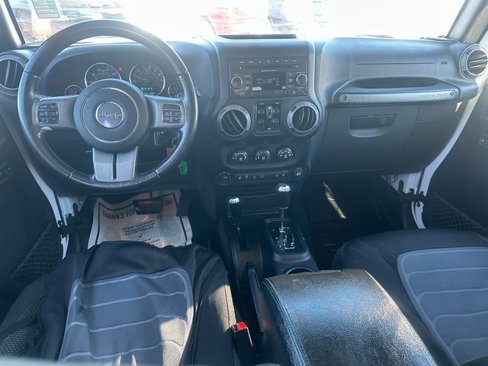 Used 2016 Jeep Wrangler Unlimited Sport image 19