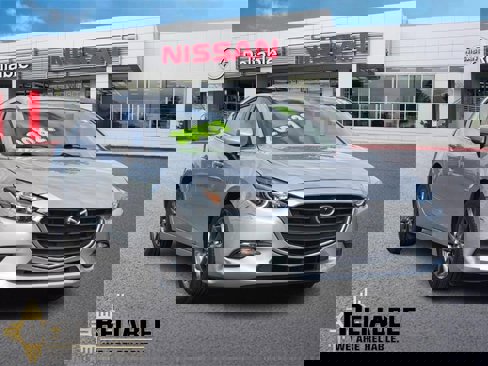 Used 2018 MAZDA MAZDA3 Touring image 1