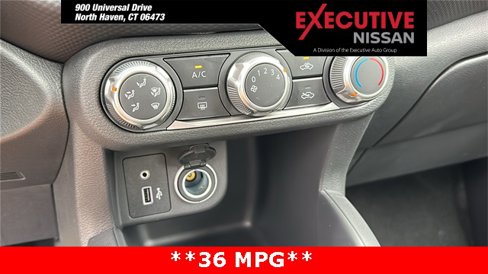 New 2025 Nissan Kicks Play S image 17