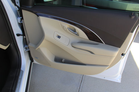 Used 2015 Buick LaCrosse Leather w/ Experience Buick Package image 26