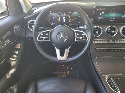 Used 2020 Mercedes-Benz GLC 300 4MATIC image 12