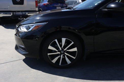 Used 2022 Nissan Sentra SV w/ SV Premium Package image 11
