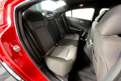 Used 2022 Dodge Charger SXT image 37
