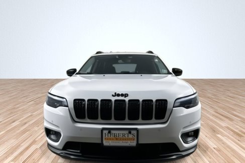 Used 2023 Jeep Cherokee Altitude Lux image 2