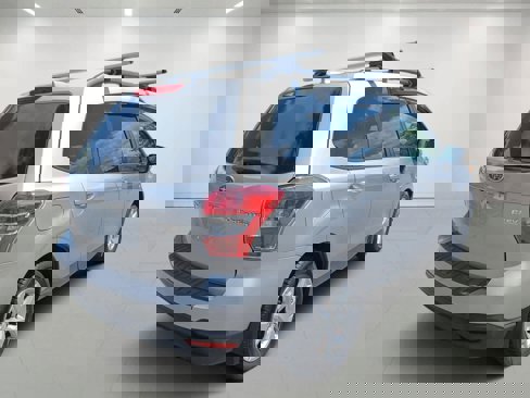 Used 2016 Subaru Forester 2.5i Premium image 4