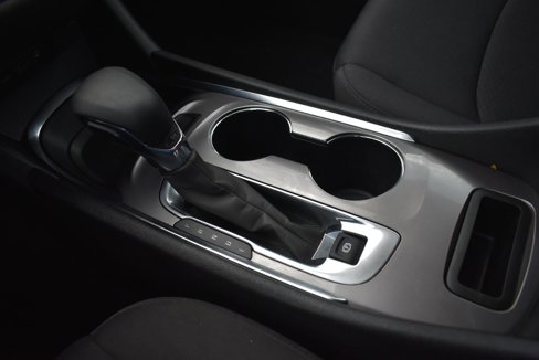 Used 2022 Chevrolet Malibu LT image 32