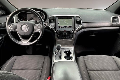 Used 2018 Jeep Grand Cherokee Laredo image 15