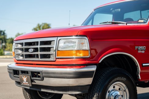 Used 1997 Ford F250 XLT image 12