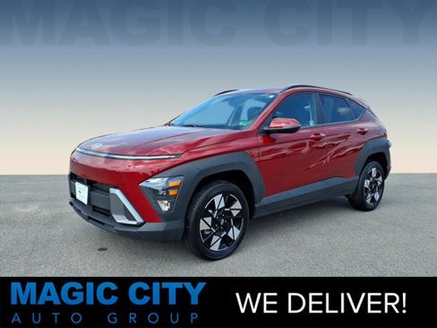 Used 2025 Hyundai Kona SEL image 1