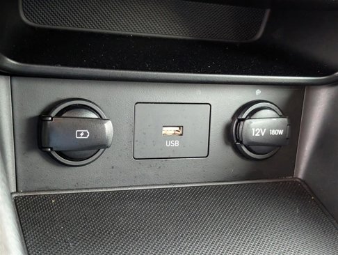 Used 2022 Hyundai Kona SEL w/ Cargo Package image 25