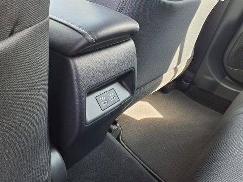 Used 2024 Toyota Corolla SE image 8