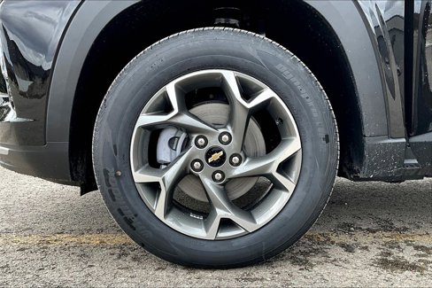 New 2025 Chevrolet Trax LT w/ LT Convenience Package image 13