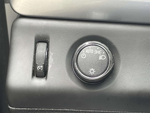 Used 2016 Chevrolet Tahoe LT image 19