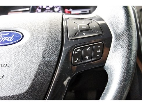 Used 2018 Ford Explorer XLT w/ Equipment Group 202A image 21