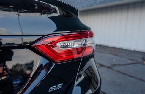 Used 2019 Toyota Camry SE image 11