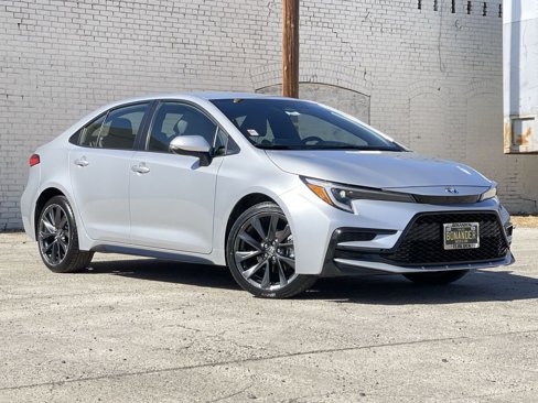 Used 2024 Toyota Corolla SE image 1