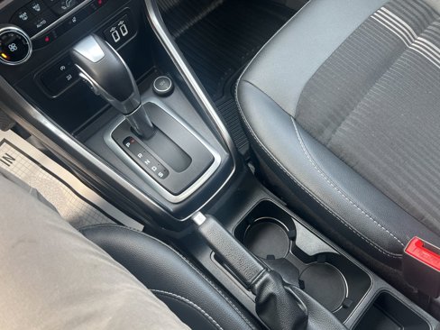 Used 2021 Ford EcoSport SES w/ Interior Protection Package image 28