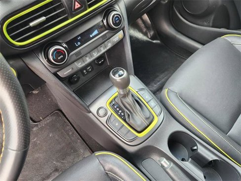 Used 2019 Hyundai Kona Limited image 19