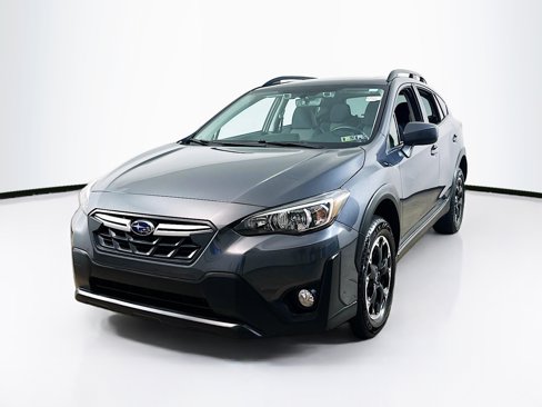 Used 2021 Subaru Crosstrek 2.0i Premium w/ Moonroof Package image 3