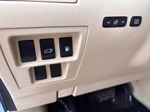 Used 2010 Lexus RX 350 AWD image 17