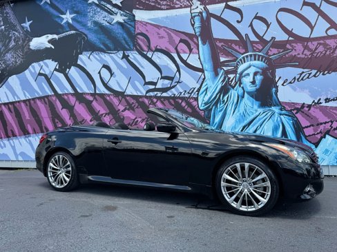 Used 2013 INFINITI G37 Sport w/ Premium Pkg image 1