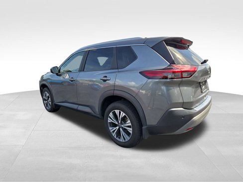 Used 2023 Nissan Rogue SV image 5