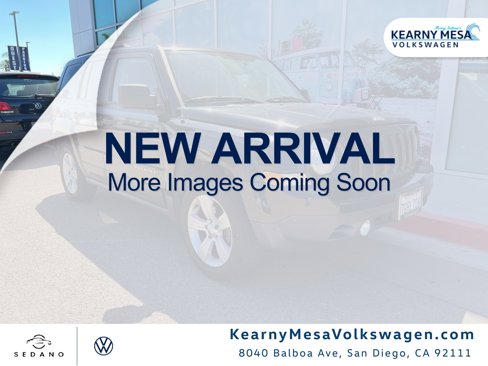 Used 2014 Jeep Patriot Latitude w/ Sun/Sound Group image 1
