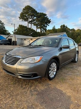 Used 2013 Chrysler 200 Touring image 4