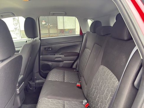Used 2022 Mitsubishi Outlander Sport ES image 12