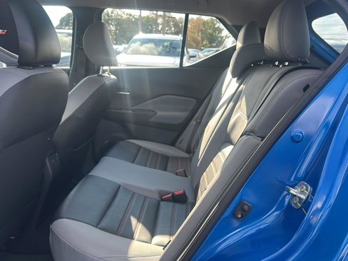 Used 2023 Nissan Kicks SR w/ SR Premium Package image 7
