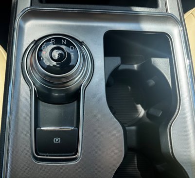 Certified 2022 Ford Edge SEL w/ Convenience Package image 38